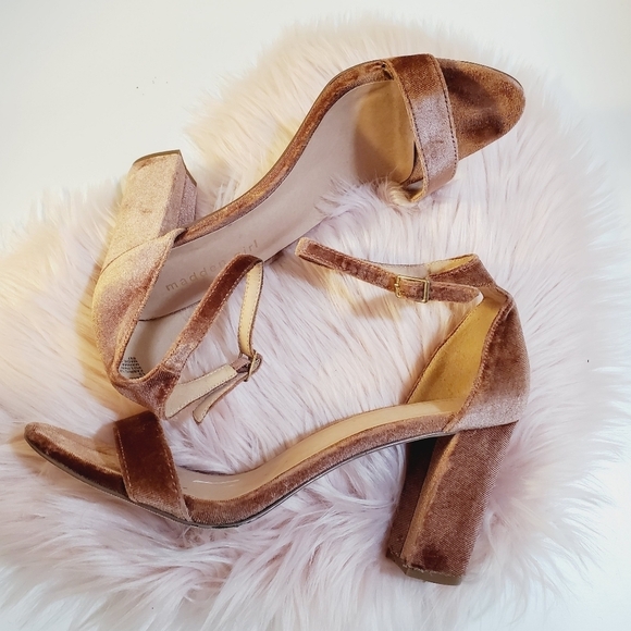 Madden Girl rose gold velvet sandals size 10 - Picture 10 of 13